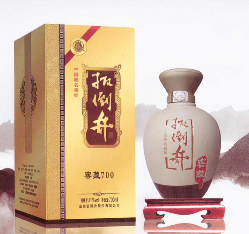 又一白酒“强势复出”，曾与茅台五粮液并肩，央视都点过赞