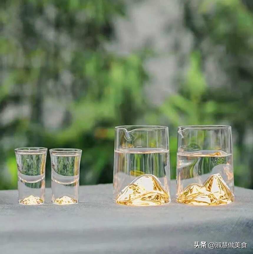 混迹“酒界”20年，湖北老哥强烈推荐的3款美酒，既实惠又美味