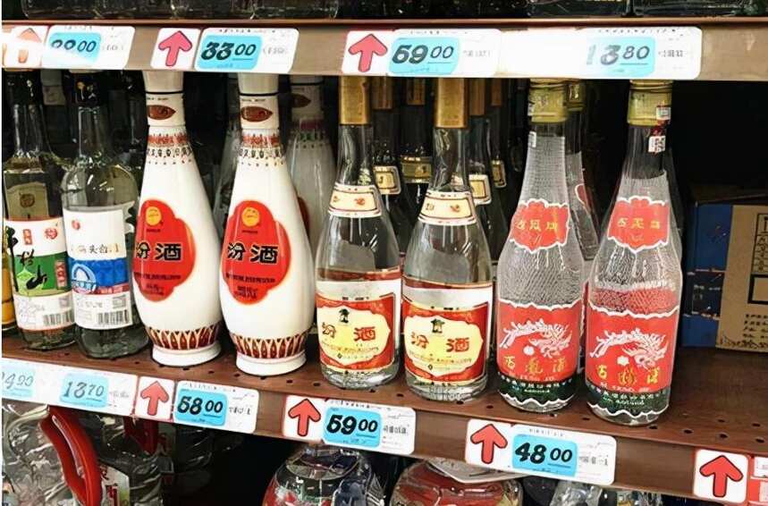 我国3个“失败”酒，因便宜被当成差酒，却是酒中珍品100%粮食酒