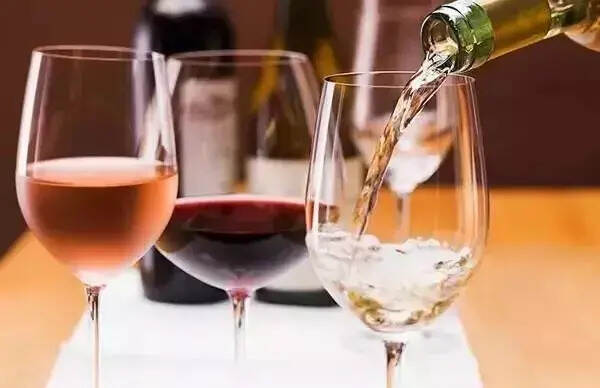 看澳洲红酒和法国红酒，区别在哪里？