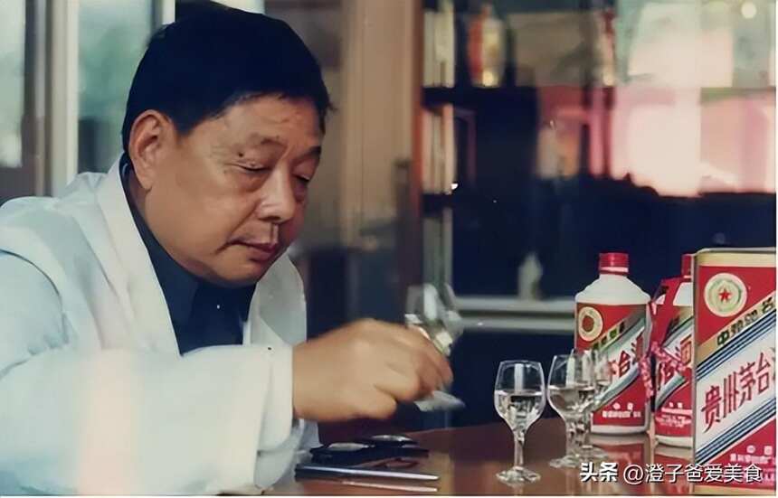 为啥啤酒掺白酒醉得更快？高低度酒能不能混着喝？行家：建议搞懂