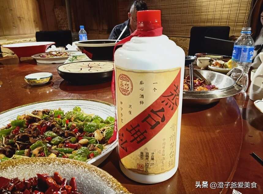 男人爱喝酒很正常！酒局上千万别做这3种事，丢人不说，还遭人嫌