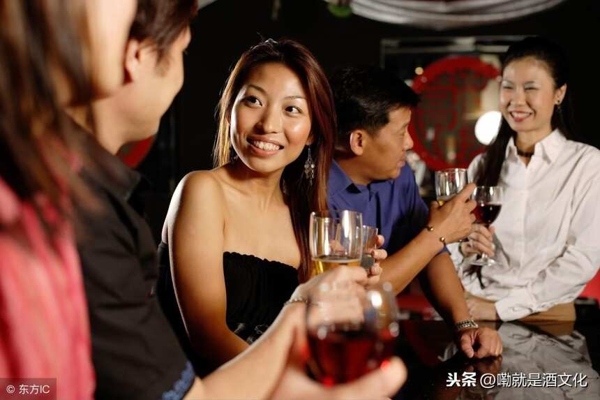 听说喝点酒，会更容易找到对象？