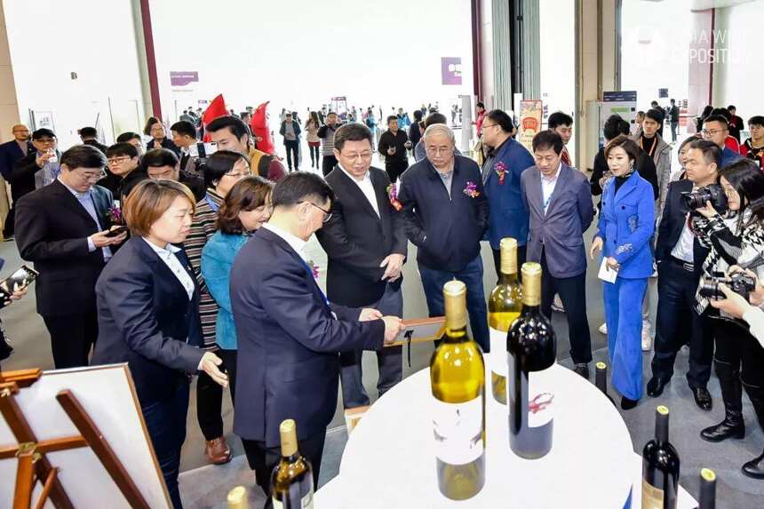 汇聚上合青岛 品尝世界美酒 青岛国际葡萄酒及烈酒博览会盛大开幕