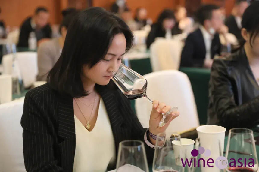 是时候进行产品升级了！第二届Wine to Asia六月在深圳等您