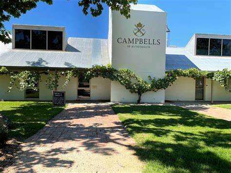 康贝尔酒庄 Campbells Winery
