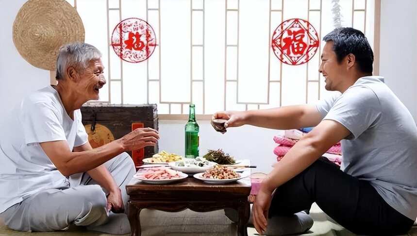 78岁的外公喝了半辈子的酒，这“3款”白酒成了心头好，好喝实惠