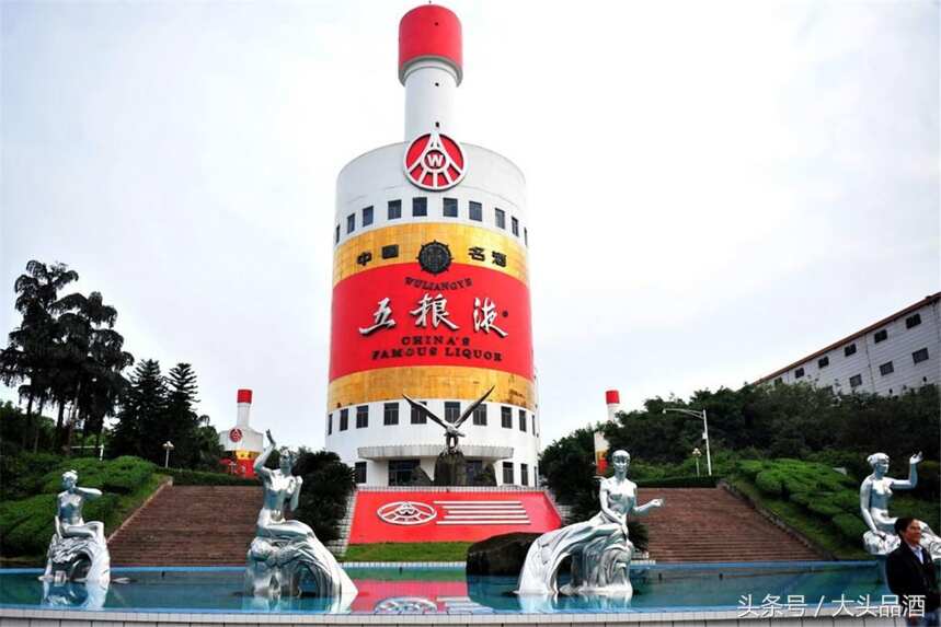 中国知名酒厂大门，茅台传统，五粮液独特，汾酒堪比世外桃源！