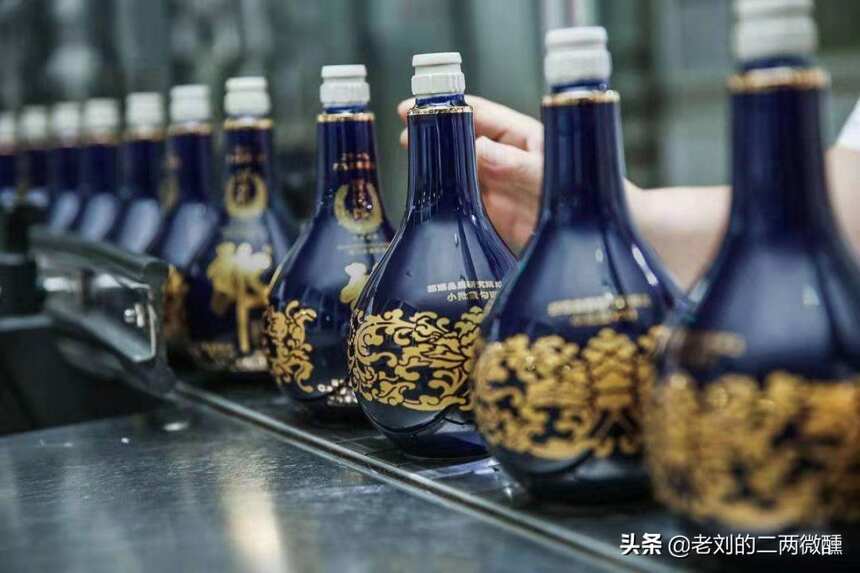 四川名酒“蹭”茅台热度，登上白酒第一梯队？酒友：存货有问题