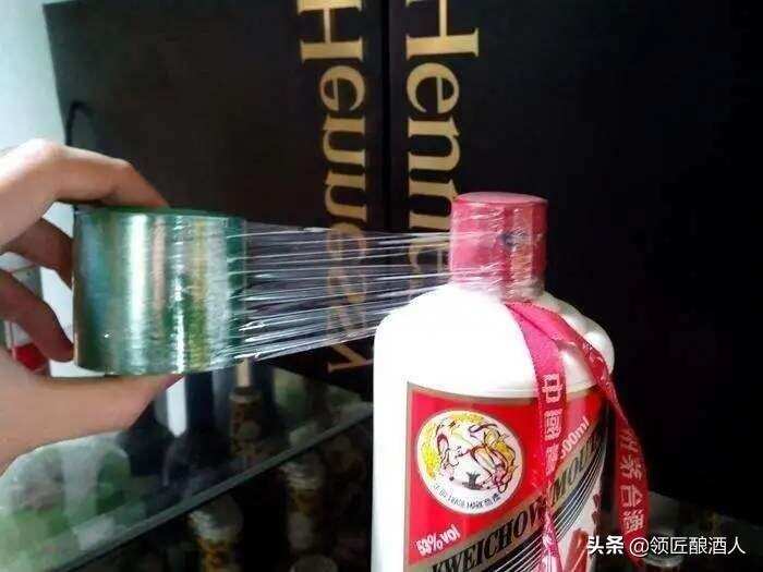 我们平时白酒开瓶后，剩余的白酒能放多久你知道吗？