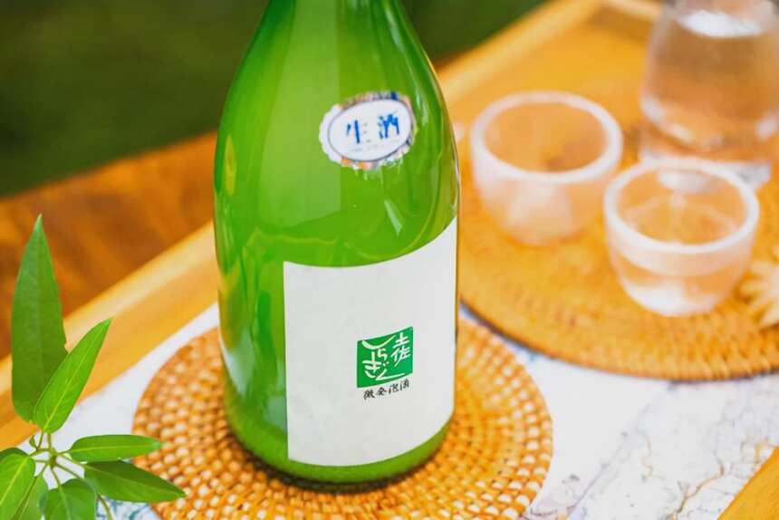 “香槟法”酿造的起泡清酒，轻松易饮少负担