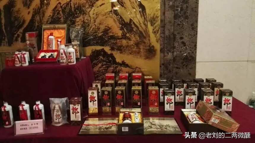 四川名酒“蹭”茅台热度，登上白酒第一梯队？酒友：存货有问题