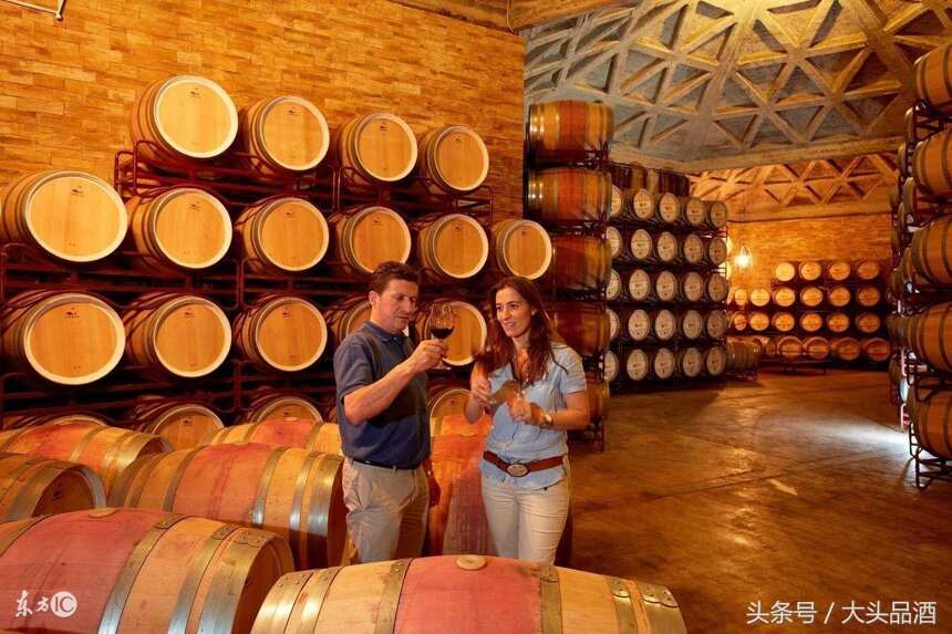 世界史上的干红葡萄酒的酿造工艺你知道吗？