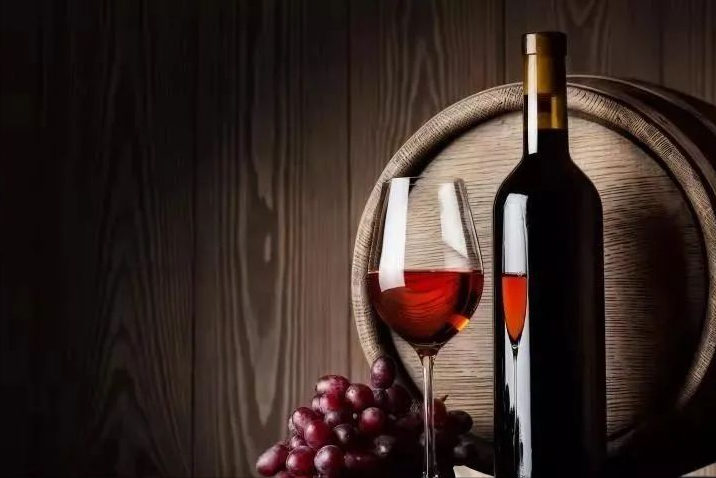 红酒知识丨葡萄酒里的花香怎么来的？