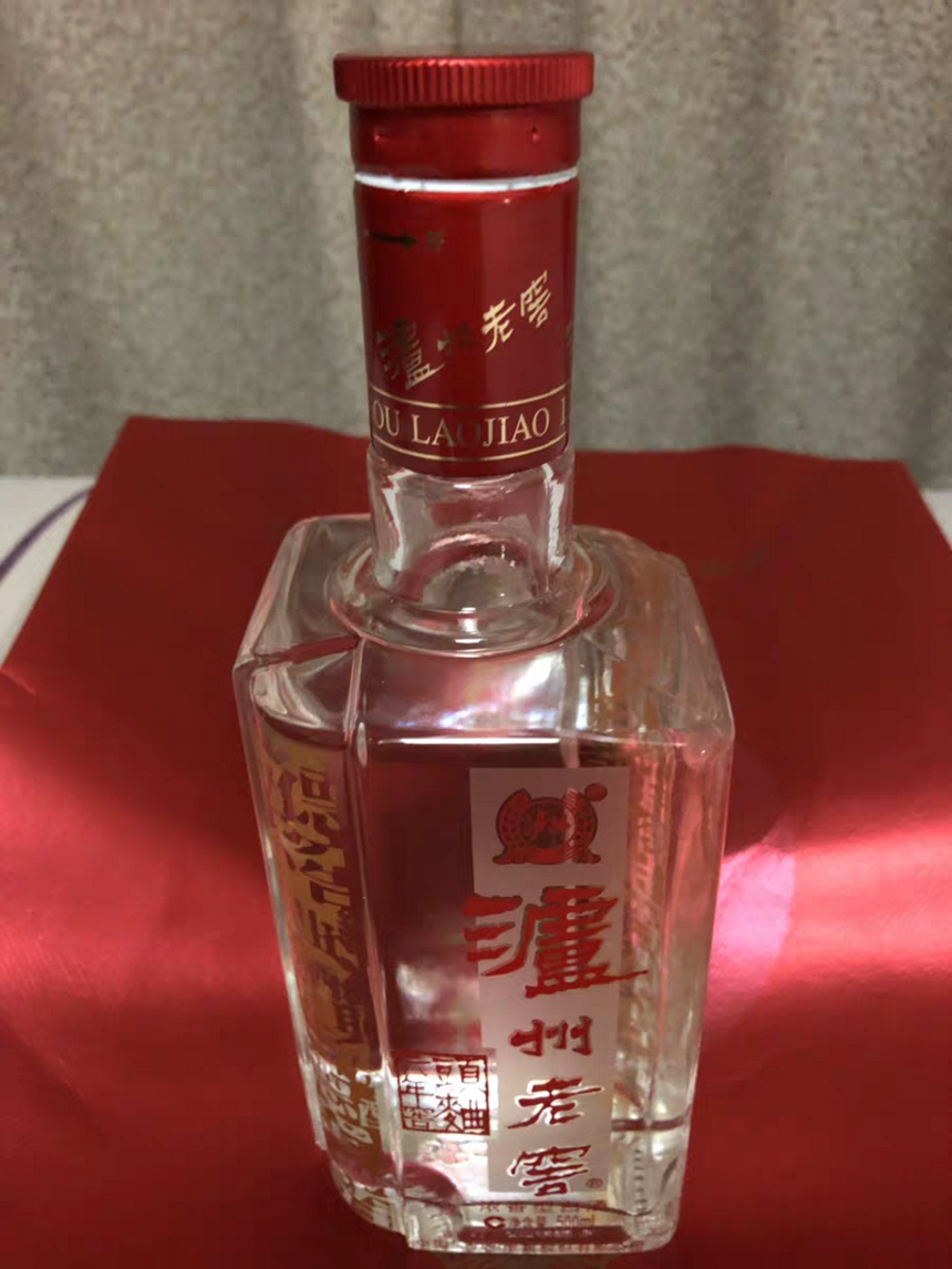 中国白酒历代“酒王”，汾酒第1任，五粮液第3任，茅台让人意外