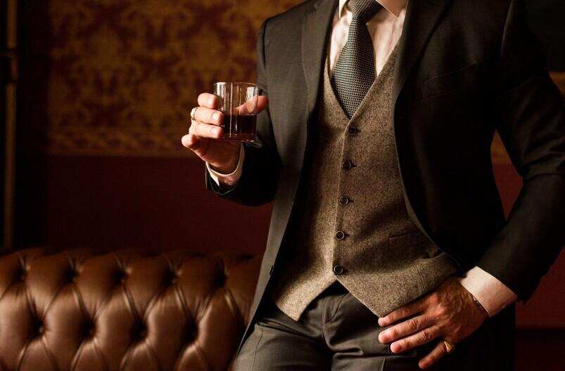 为啥男人都喜欢威士忌？因为它跟男人的人生有着不少共通点