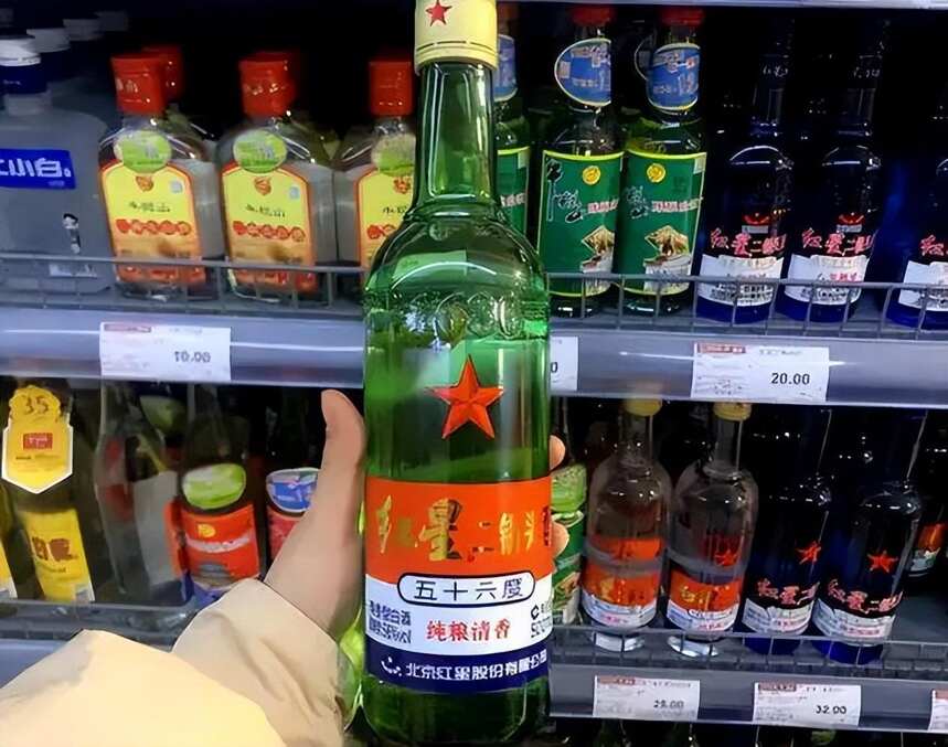 同是红星二锅头，蓝、绿、白到底哪瓶才是地道北京味儿？