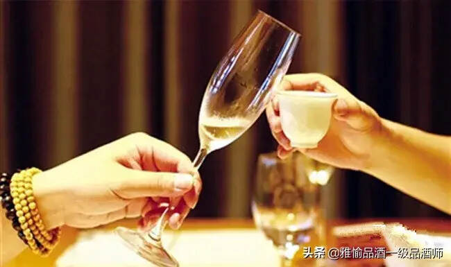 怎样从喝酒看出一个人的层次？