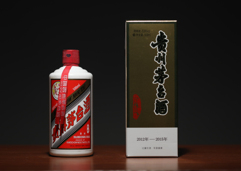 珍藏茅台酒，大坛和小瓶该怎么选？