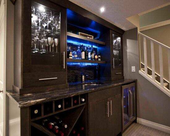 电子酒柜与酒窖设计的完美结合
