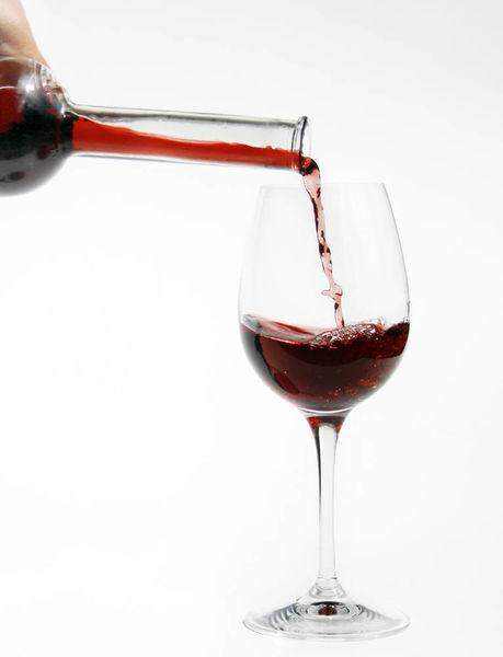解密：葡萄酒中的哪种物质对健康有益？
