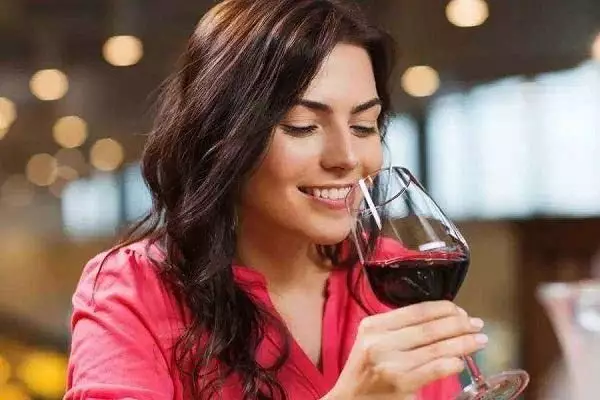 想懂葡萄酒，得先懂单宁！