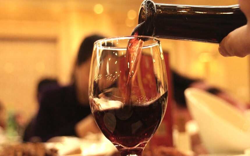 烟台进口葡萄酒业大进步，法智美澳酒业签约智利酒庄