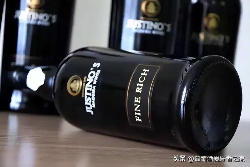 终于有人把葡萄酒、白兰地、威士忌的年份说清楚了