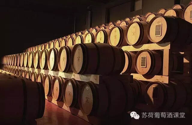 拉图嘉利：上梅多克最古老的酒庄 列级庄四级 新橡木桶陈酿18个月