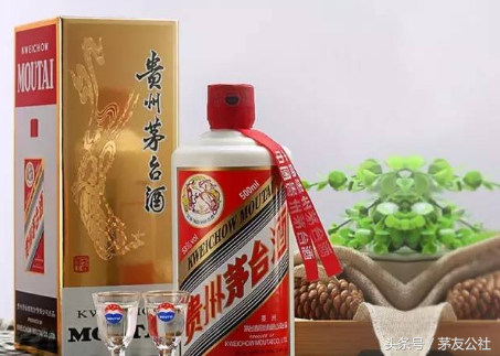 《战狼2》吴京吨吨吨喝茅台？喝的是茅台老酒我就信了！