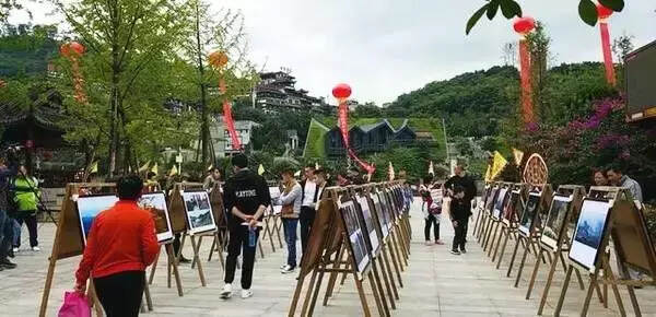 让酱香酒香飘世界！第二届中国酱香酒节不一样的打开方式