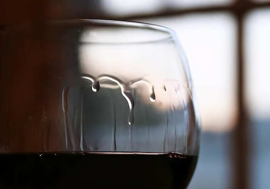 经常遇到的葡萄酒误区，你中标了几个？