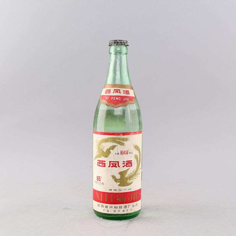 那些年家里饭桌上的酒，你还有印象么？