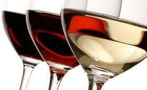 为什么很少在葡萄酒中闻到葡萄的香味?