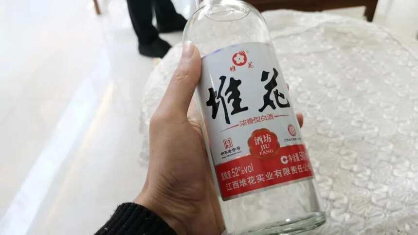 汾酒为何称为最干净的酒，名酒始祖，酒圈人士：时事论英雄！