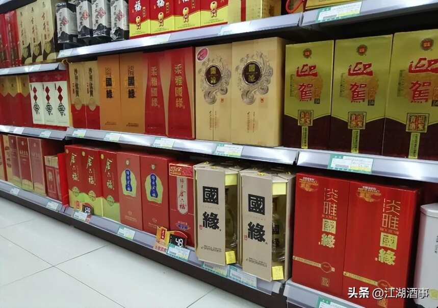 国内公认好喝的4款“廉价酒”，纯粮食酿造，内行人都是成箱扛！