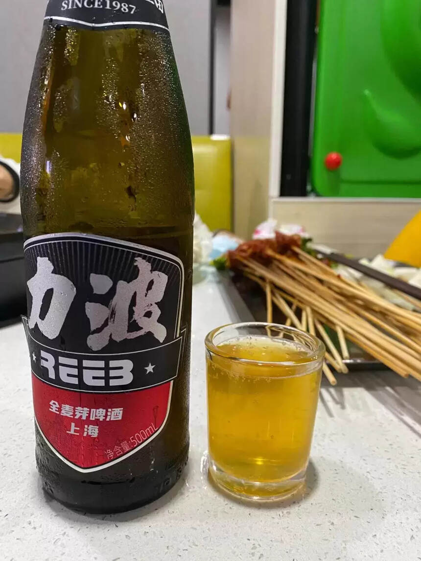 力波啤酒怎么样（品尝分享力波啤酒）