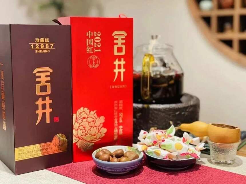 喝酱酒配矿泉水？原来是......